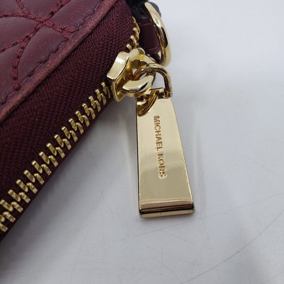 Michael Kors Jet Set Quilted Leather Wristlet Wallet Zip Around Maroon 4.5 x 7.5 - Picture 10 of 12